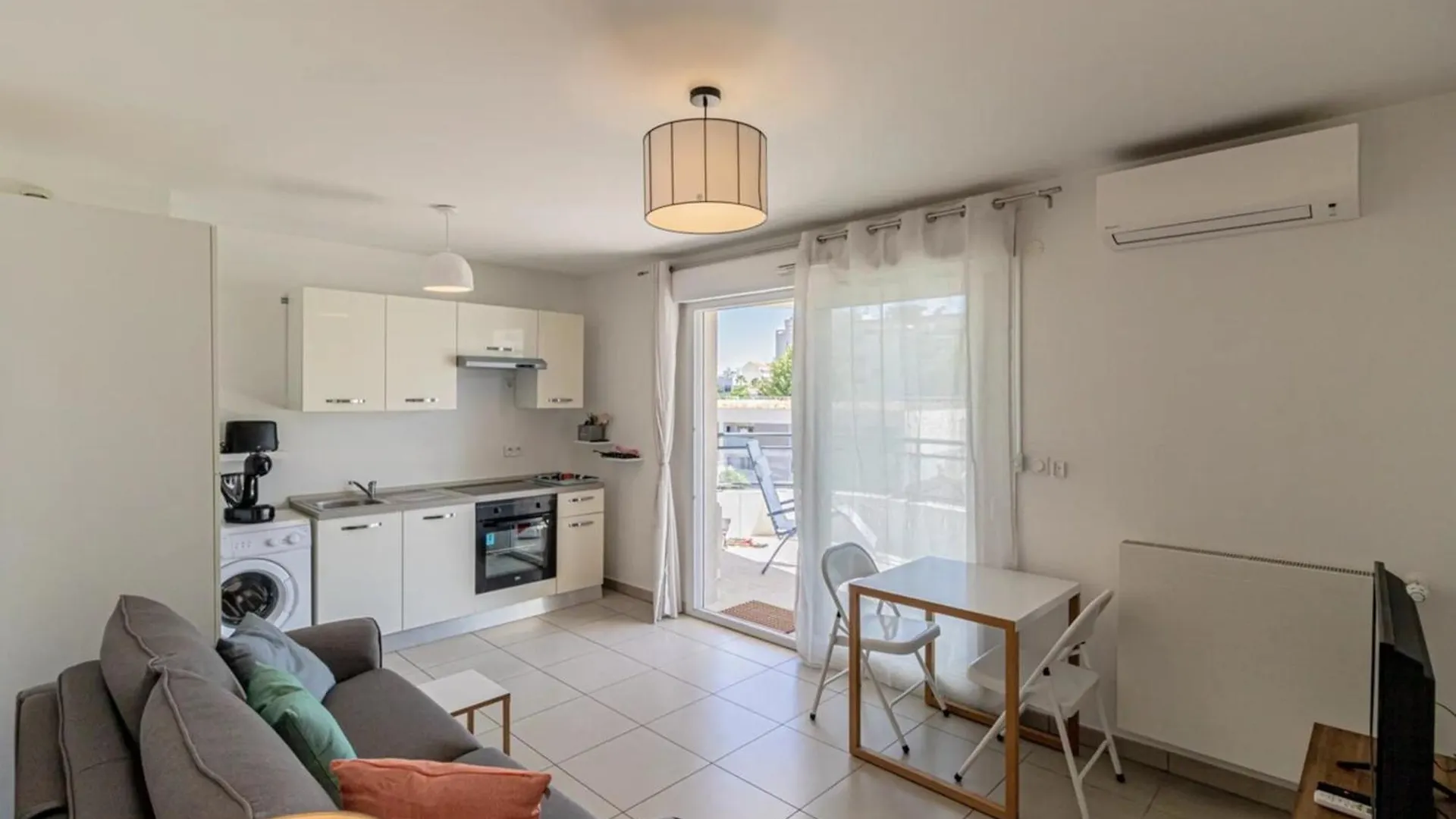 Apartment L'Allegria - Peaceful - Sea - Private Car Park Antibes