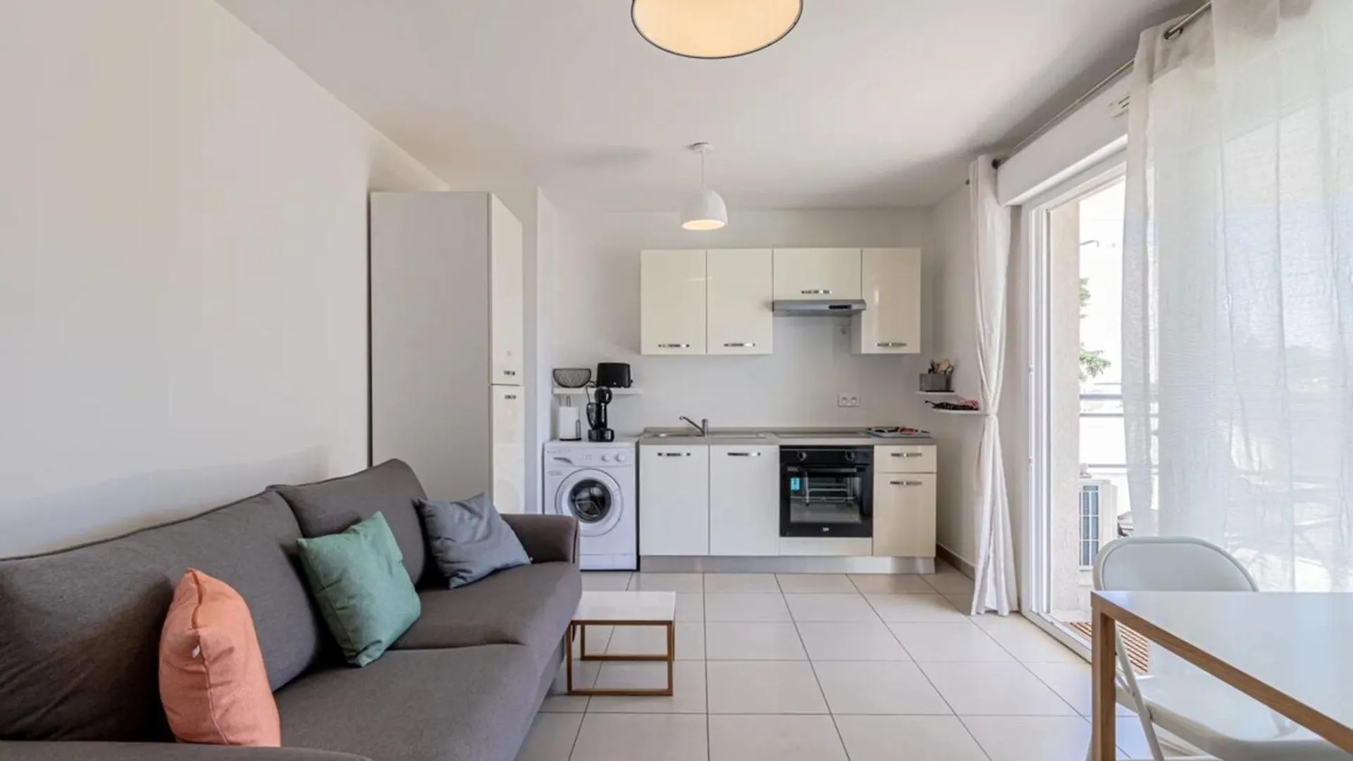 Apartment L'Allegria - Peaceful - Sea - Private Car Park Antibes